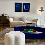 Sublime Appartement 6P Champs-Elysees, Montaigne